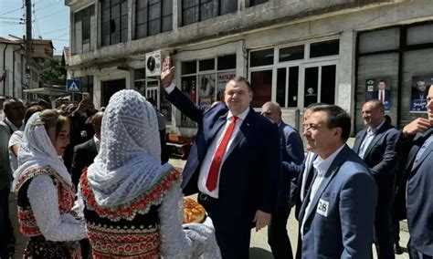Пеевски в Рибново: Винаги може да разчитате на моята подкрепа и на ДПС ...