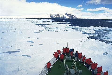 Antarcticaship Bow Discover Abroad Uga