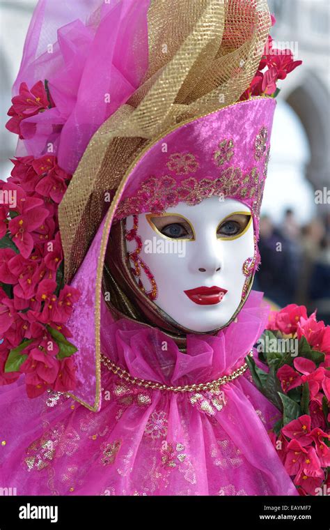 Venice Carnival Pink Costume Hi Res Stock Photography And Images Alamy