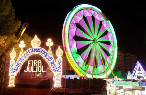 Regresa La Feria De Atracciones De Valencia Al Jard N Del Turia