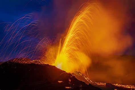 The Eruptions of Hekla | Forces of Nature | Perlan