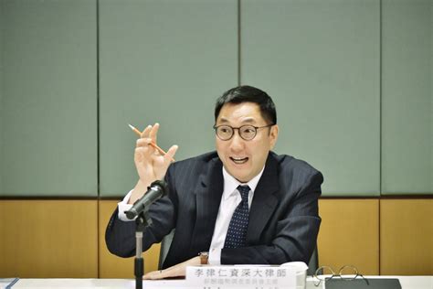 特首政策組專家6 16首開會 設研究成果對接機制 參與審視兩資助計劃 星島日報