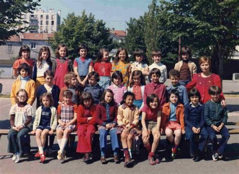 Photo De Classe CE1 De 1973 ECOLE MARCEL CACHIN Copains D Avant