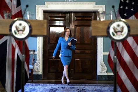 Jen Psaki Biography, Age, Height, Husband, Salary & Net Worth - VCSD