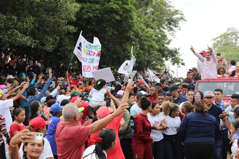 Fotos Pueblo De Toc Pero Recibi Al Presidente Maduro En El Estado