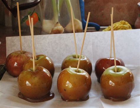 Caramel Apples - Vegan Start