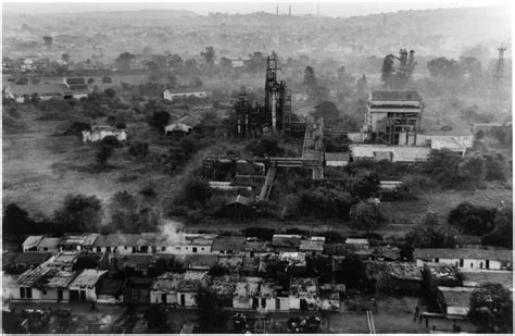 The Bhopal Disaster A Tragedy That Never Ended The Emerald Review