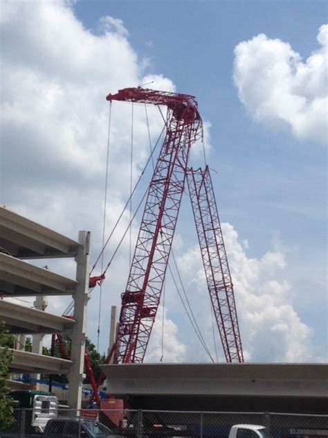 Crawler Crane Luffing Jib Collapses in the College Town Project ⋆ Crane Network News