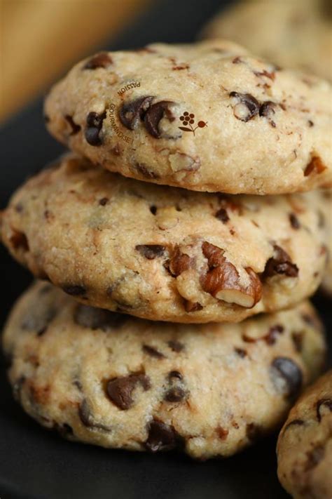 COOKiES NOiX DE PÉCAN OU NOiX DE GRENOBLE PÉPiTES DE CHOCOLAT