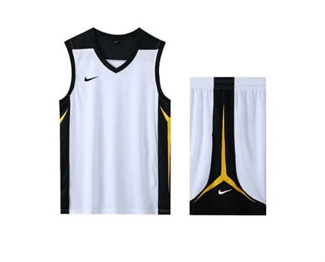 Баскетбольная форма Nike White Black купить оригинал - цена в Москве и ...