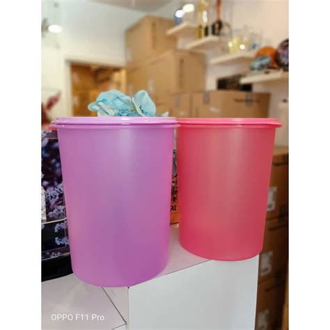 Tupperware Giant Food Container Tall Canister 10L Tong Keropok Kedap