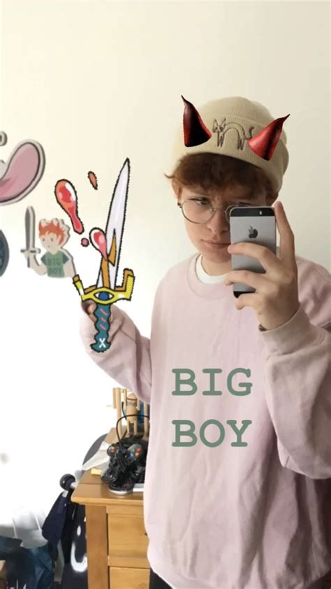 Cavetown Grunge Decor Genderqueer Fashion Ideal Boyfriend Music