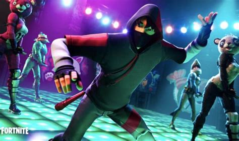 Fortnite Ikonik Skin How To Get Ikonik Skin New Map Coming S10 Event