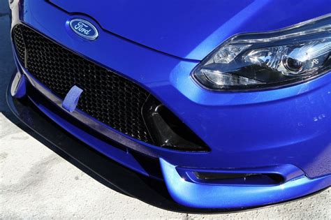 Тюнинг Ford Focus 5 Door Hatchback 2012, фото тюнинга Форд Фокус 5-ти ...