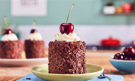 Mini Black Forest Gateaux Recipe Dr Oetker