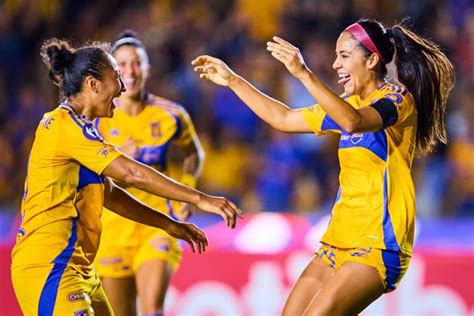 Tigres Golea Al Santos Y Mantiene Su Paso Perfecto