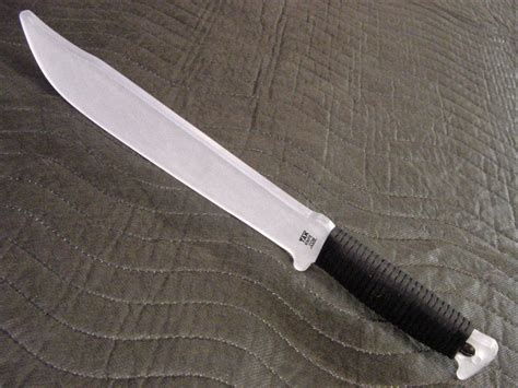 Military Training Knife Tak Inc