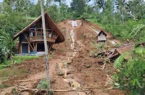 Wna Tewas Tertimbun Tanah Longsor Di Tabanan Bali