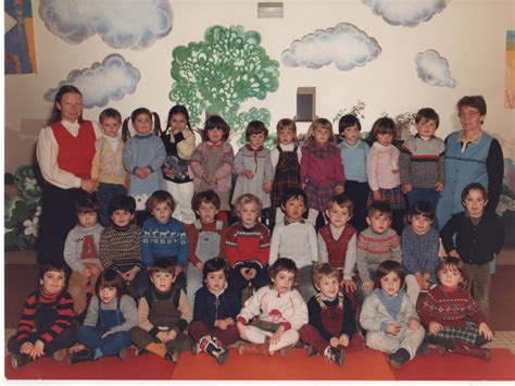 Photo de classe Moyenne section année 1984 de 1984 Ecole Maryse Bastie