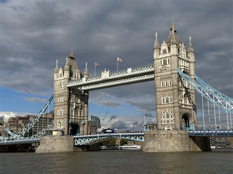 London: Tower Bridge | Dunsurfin