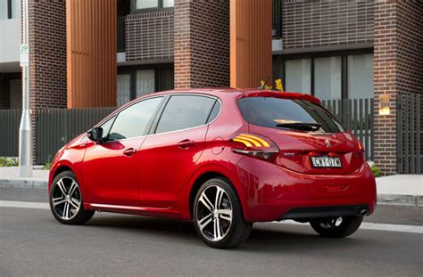 2015 PEUGEOT 208 ACTIVE REVIEW Marque Automotive News