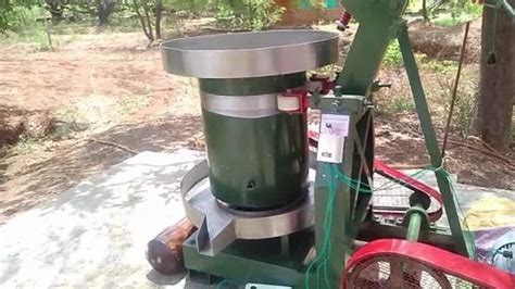 Cold Press Coconut Oil Extraction Machine Capacity 20 Kg Hr At