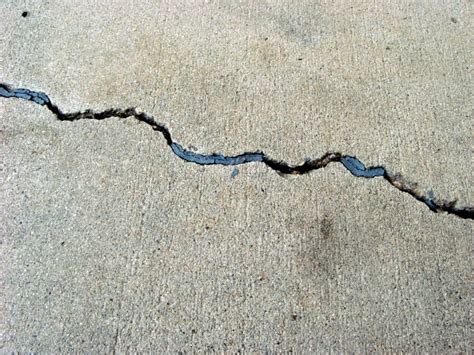 How To Repair Concrete Driveway Cracks Hubpages