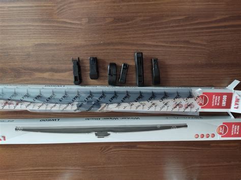 Щетки стеклоочистителя на оба типа поводков — Lada Vesta SW Cross, 1,8 ...