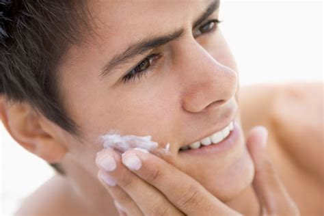 Myths And Facts About Mens Oily Skin Treatments According To