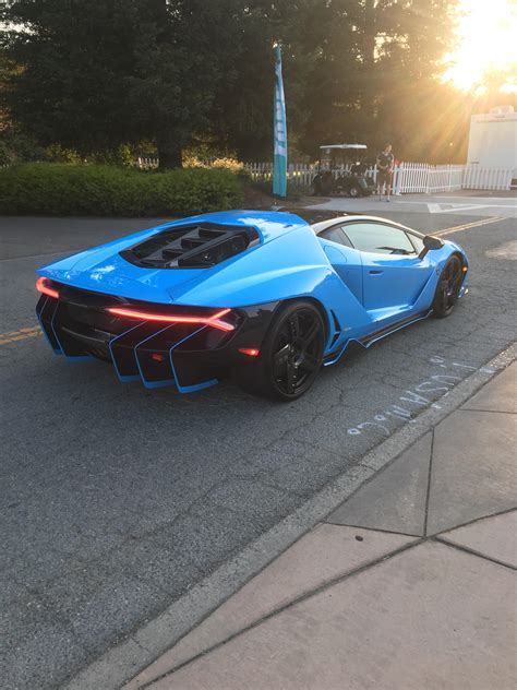 Blu Cepheus Lamborghini Centanario Rspotted