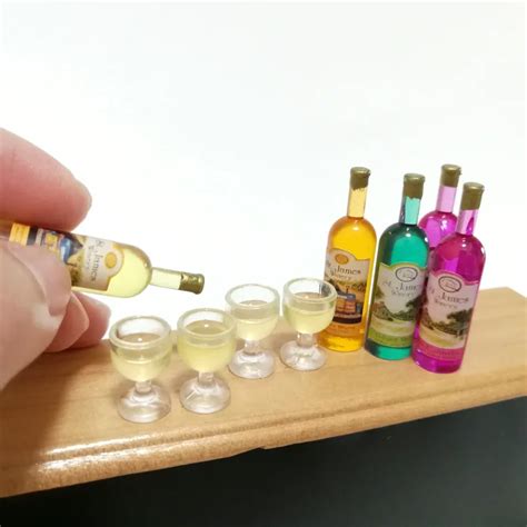 1 Set Mini Champagne Bottles Wine Glass Cups For Miniature Dollhouse Kitchen Scence Pretend