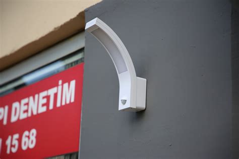 Perpa Ticaret Merkezi Perpa B Blok 8 Kat Eğik Cam Aydinlatmalari