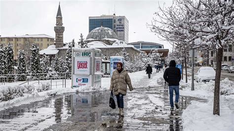 Meteoroloji Uyard Kar Ve Sa Anak Ya Geliyor