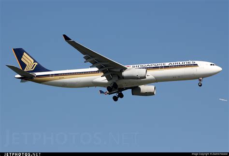 V Stf Airbus A Singapore Airlines Zaahid Naseer Jetphotos