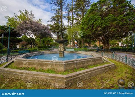 Cuenca Ecuador April 22 2015 Charming Old Water Fountain Of