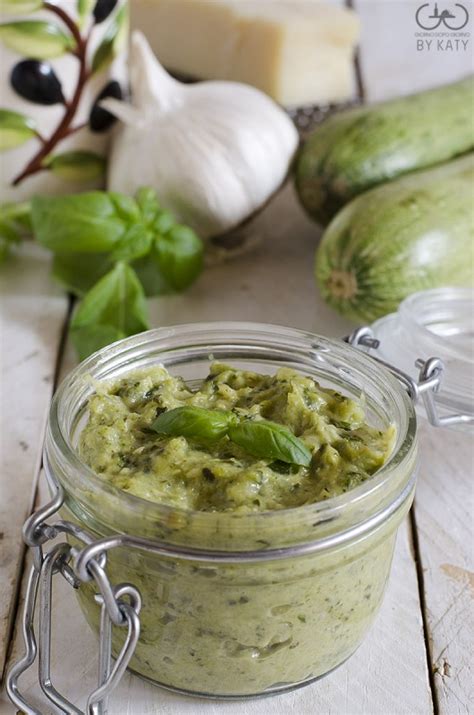 Pesto Di Zucchine Ricetta Con E Senza Bimby