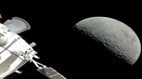 Une Capsule De La NASA Survole Les Sites D Atterrissage D Apollo Et