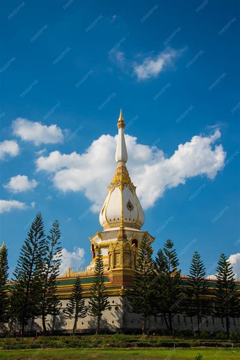 Premium Photo | Pagoda