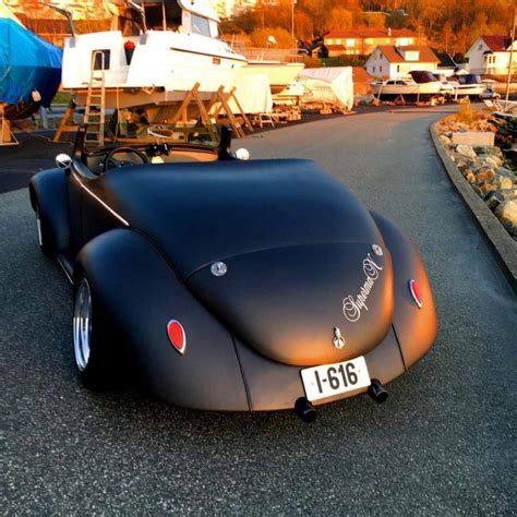 This Guy Transformed A Vw Beetle Deluxe Into A Black Matte