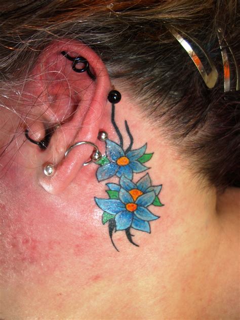 10 Small Flower Tattoos For Women Flawssy