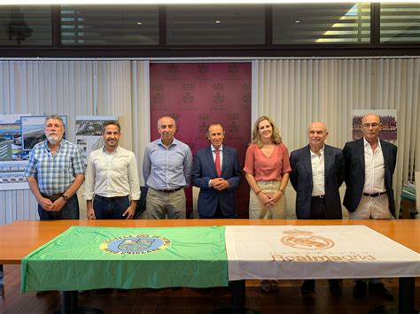 La Escuela De F Tbol Novo Chiclana Se Incorpora A Las Escuelas