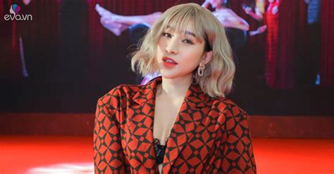 Hot girl Ivy dự ra mắt phim giải thích về những hình ảnh thân mật với Quang Lê