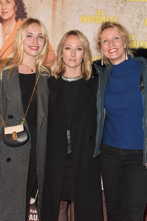 Photo Alexandra Lamy Avec Sa Fille Chloe Jouannet Et Sa Soeur Audrey