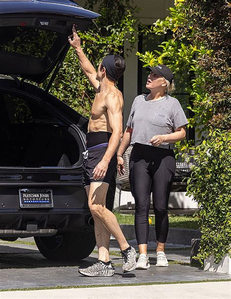 Tom Sandoval Goes Shirtless While Out With Vpr Castmate Billie Lee