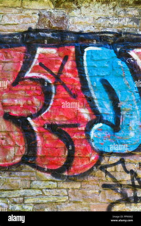 Graffiti Di Muro Di Pietra Immagini E Fotografie Stock Ad Alta