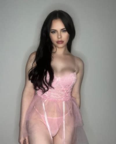 June Heale Model Page XVIDEOS