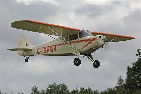 G Brbv Piper J A Cub Coupe Popham Rd August Flickr