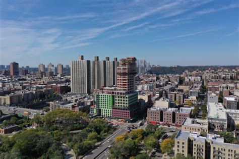 Mvrdv Tops Out Radio Tower And Hotel In Manhattan 04 Aasarchitecture