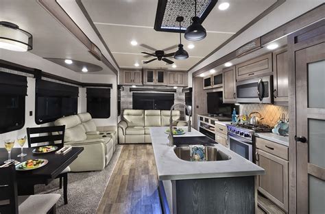 The Best Luxury 5th Wheel Rv In 2021 Drivin And Vibin