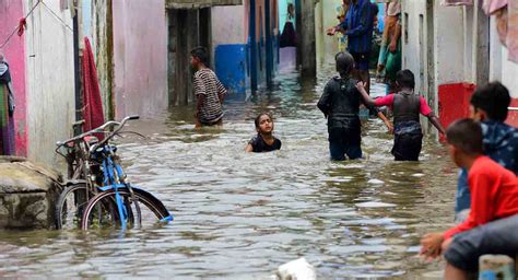 Incessant Rains Disrupt Normal Life In Telangana Telangana Today